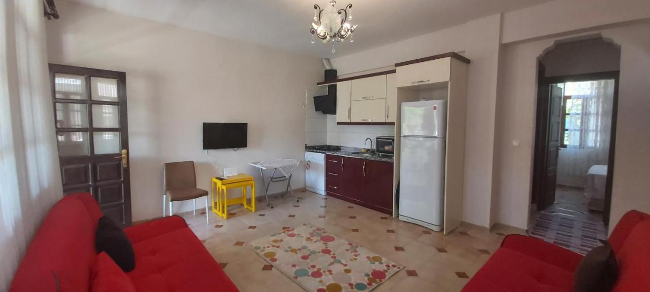 Villa Peaceful House à Fethiye Extérieur photo